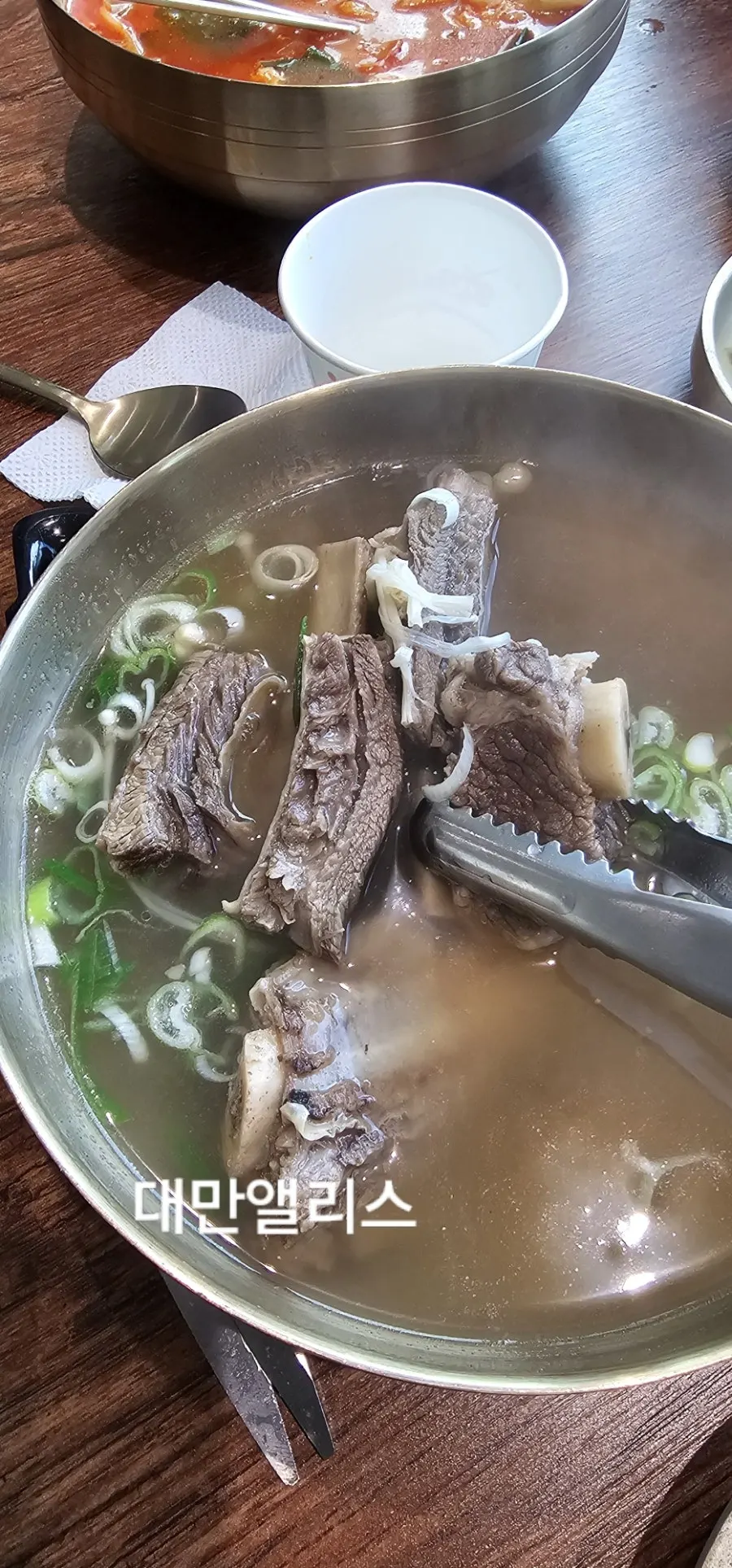 Galbitang broth and short rib meat