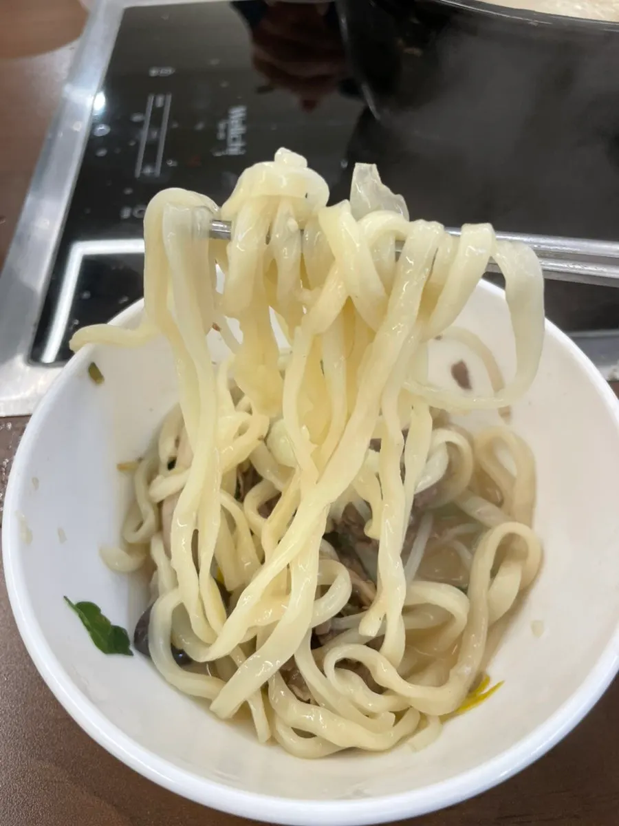 Chewy cooked kalguksu noodles