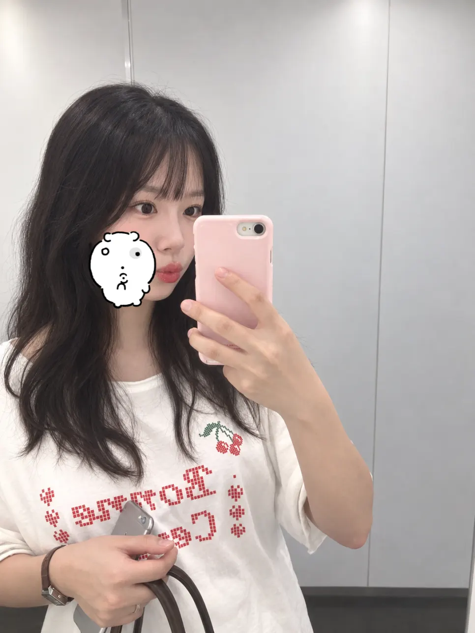 속눈썹펌 후 받은 관리 카드와 브러쉬