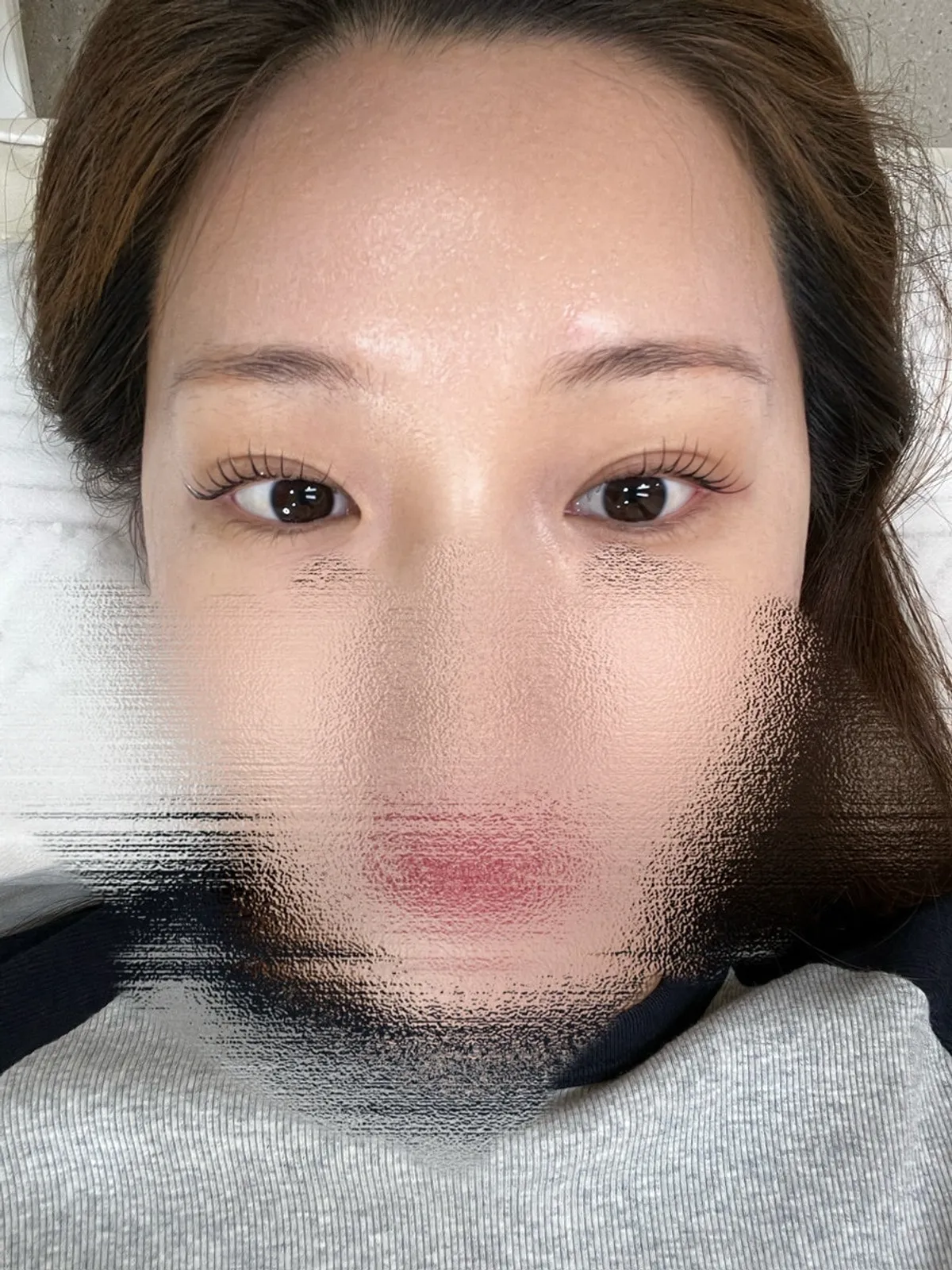 Close-up of eyes after a lash lift at Onyu Lash in Dongtan
