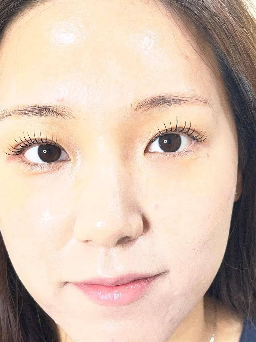 Lash lift result with curl matched to the eye shape