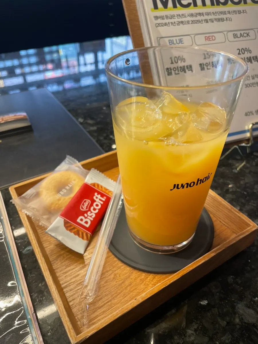 Drinks and snacks provided to the companion