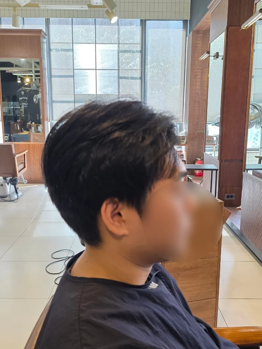 Consultation about the desired perm style