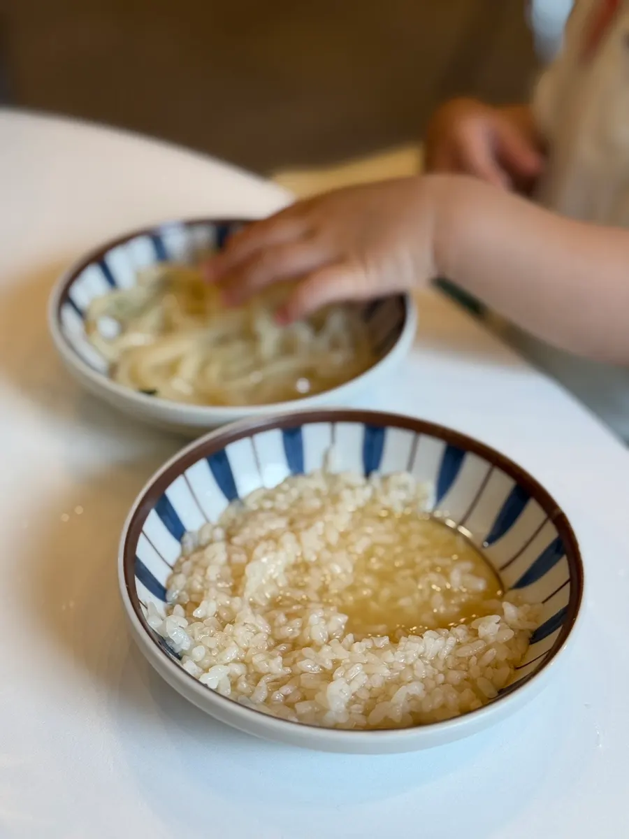うどんとトンカツのセットメニュー構成