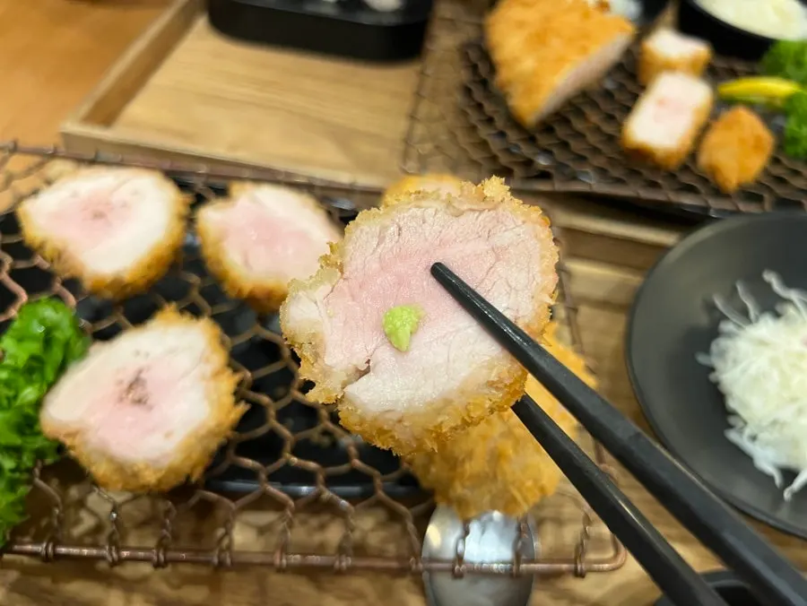 부드러운 꽃가츠 속살