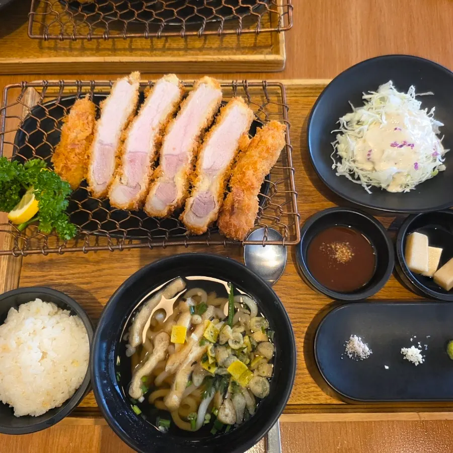 Ordering by looking at the paper menu