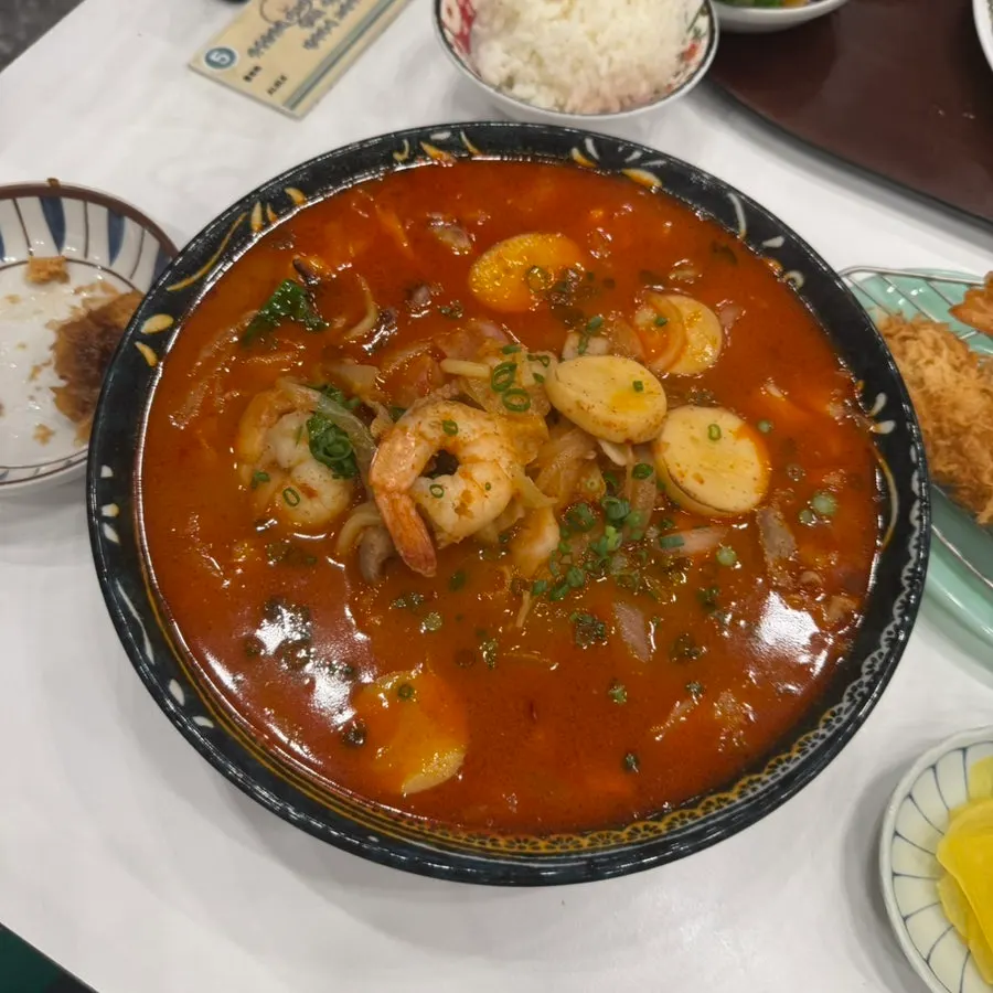Insaeng Jjamppong served in a large bowl