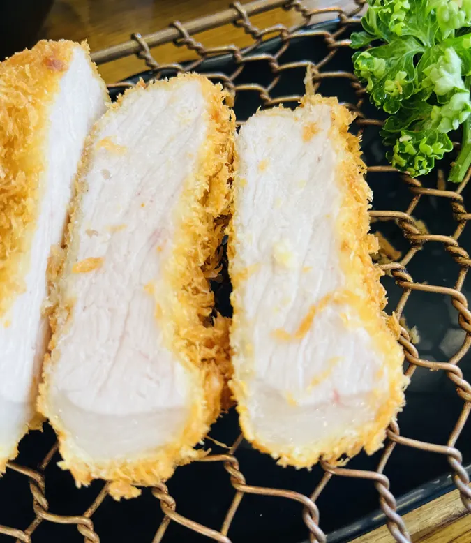 Tenderloin cutlet topped with lemon salt and wasabi
