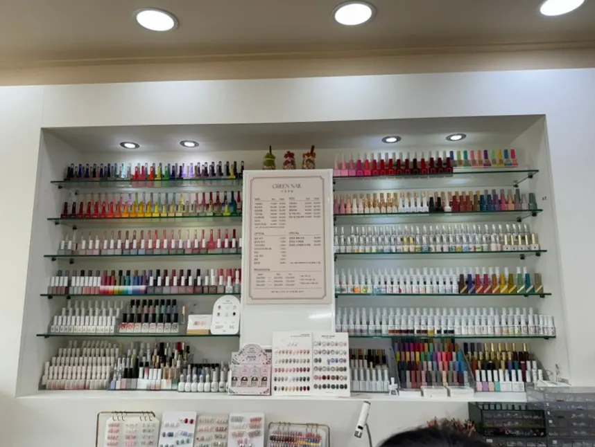 Variety of gel nail color tips at Green Nail