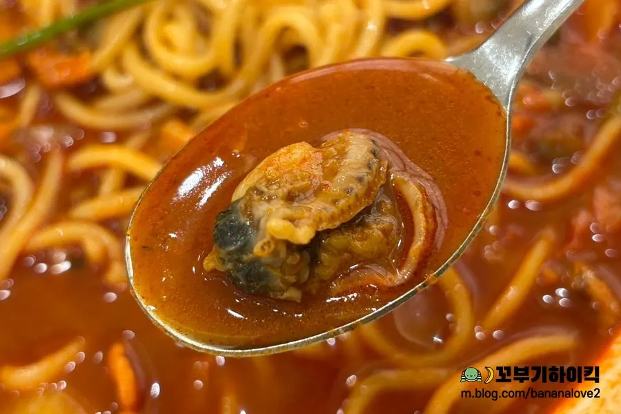 Partly finished bowl of jjamppong