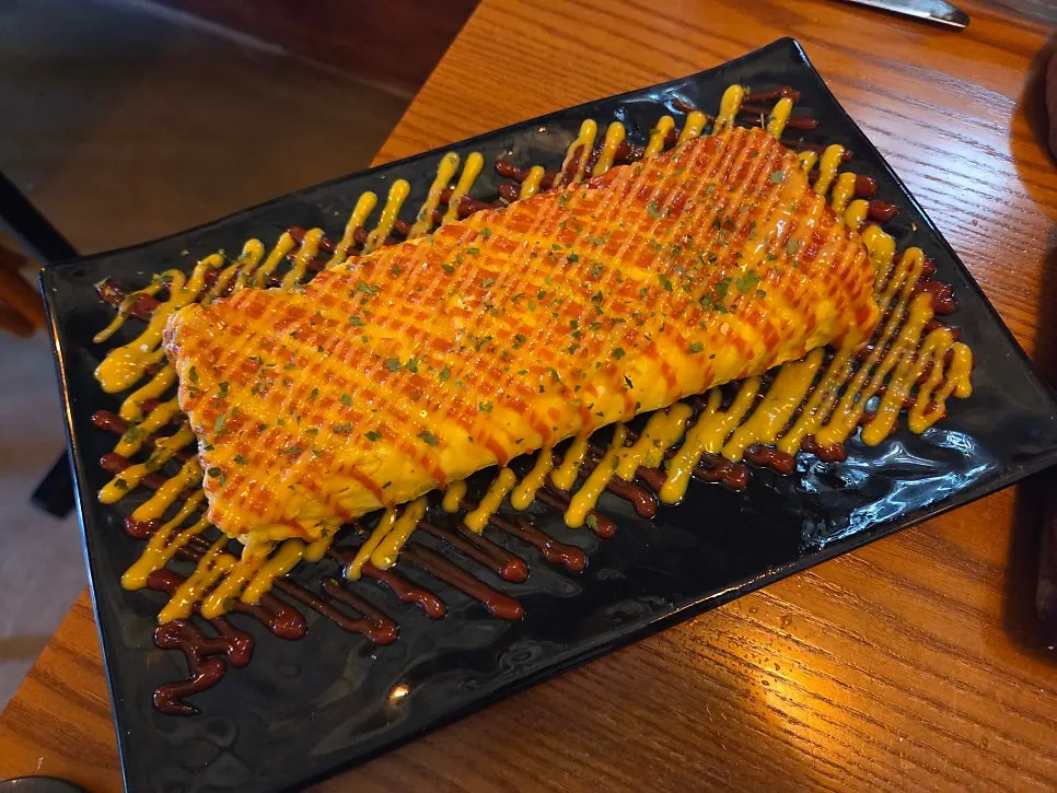 A plate of medium-sized mozzarella egg roll