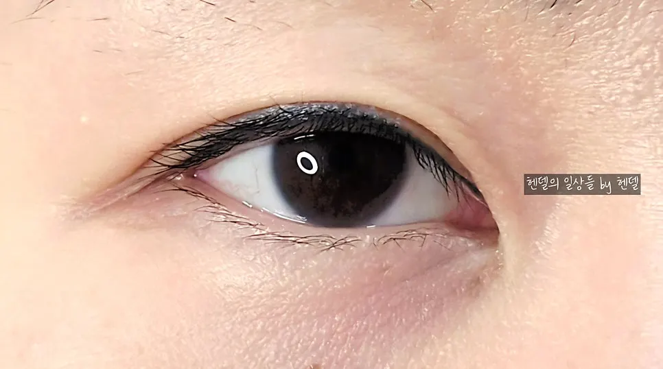 Lifted lashes after the keratin treatment