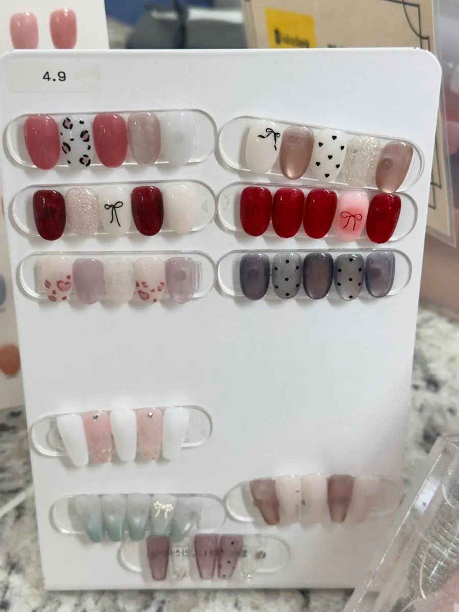 Green Nail monthly art design guide