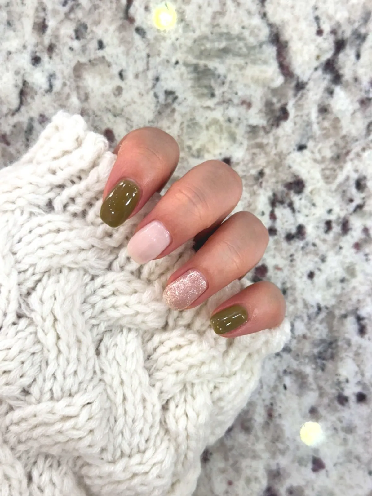 Monthly art nails in white and olive