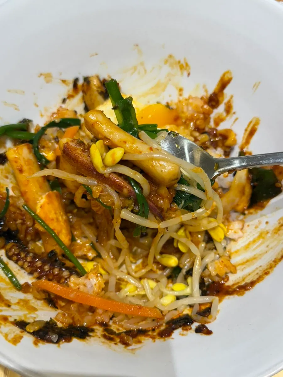 Seaweed flakes and stir-fried squid mixed-rice combination