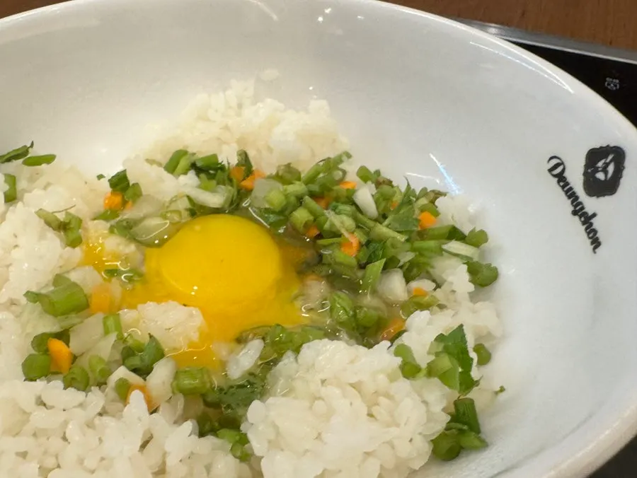 Deungchon Shabu Kalguksu meal