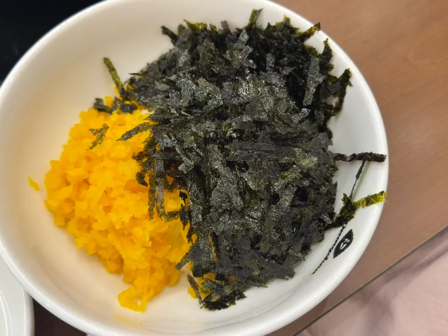 Rice balls eaten by the children