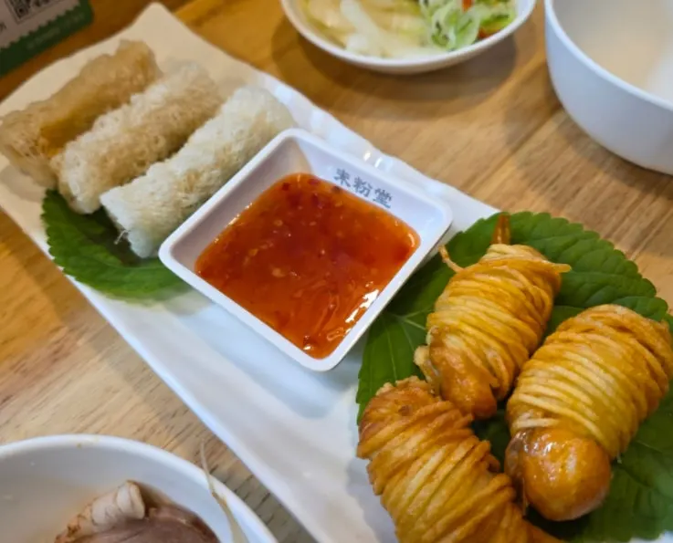 미분당 동탄역점 혼밥 방문 장면