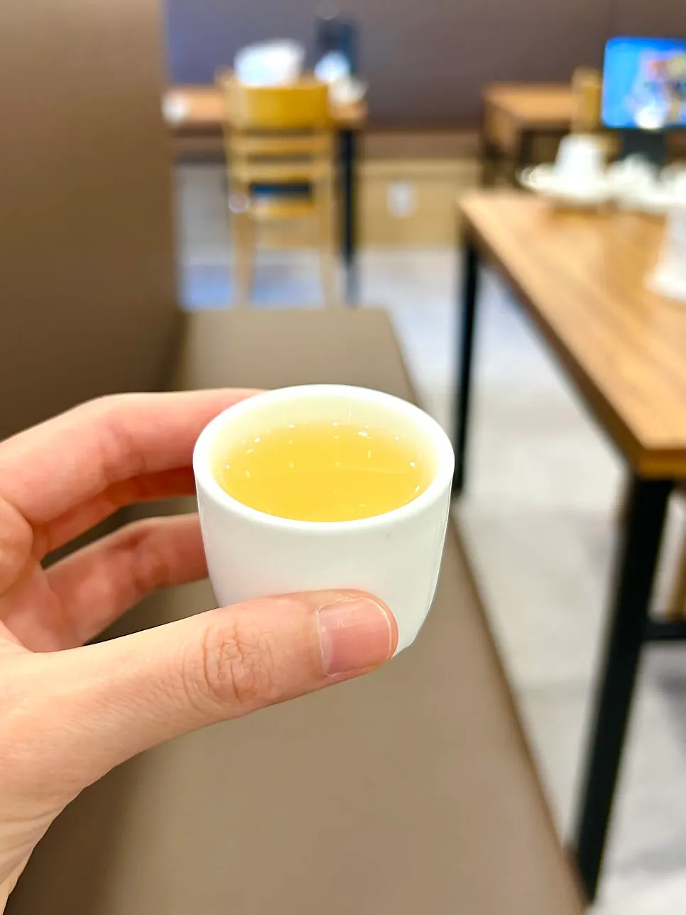 A single glass of ginseng wine