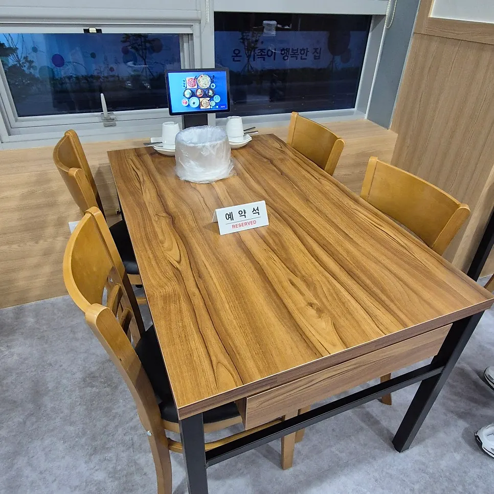 단체석이 마련된 드림삼계탕 홀