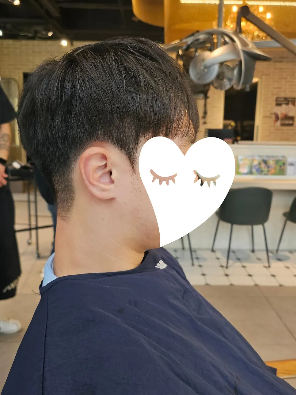 Finished front hair falling naturally