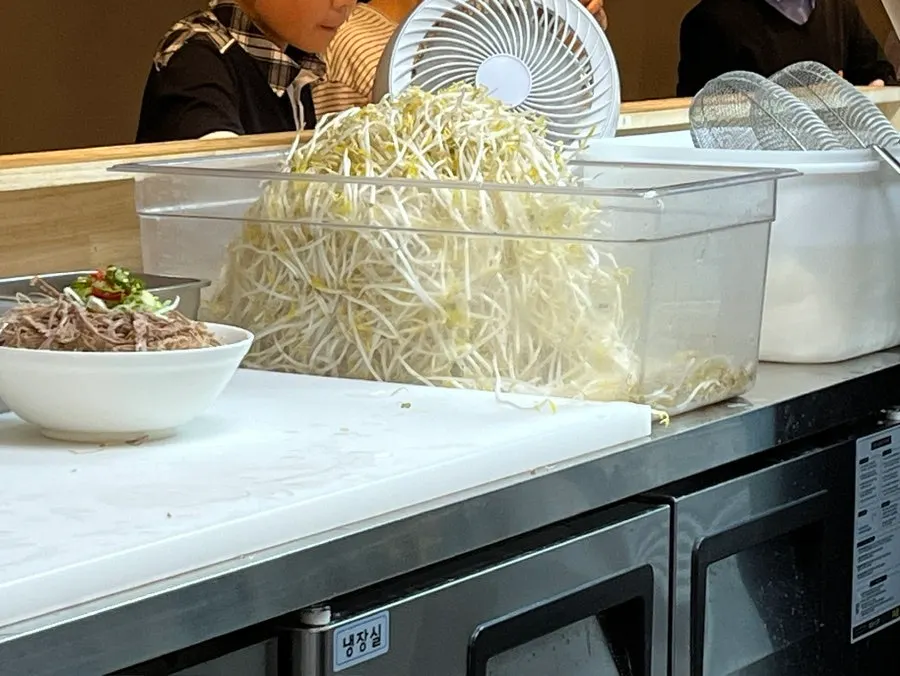 소지품 두기 편한 좌석 공간