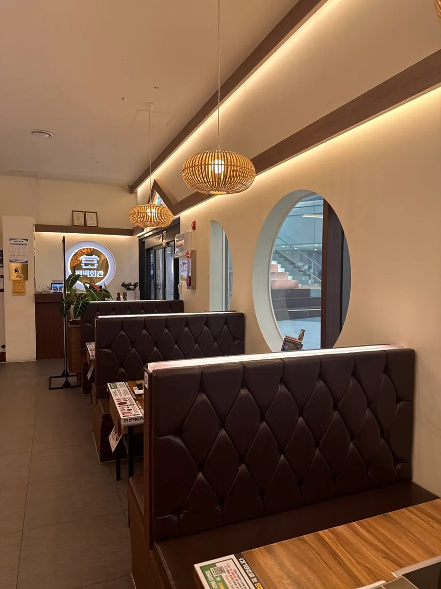 Restaurant interior with spacious tables