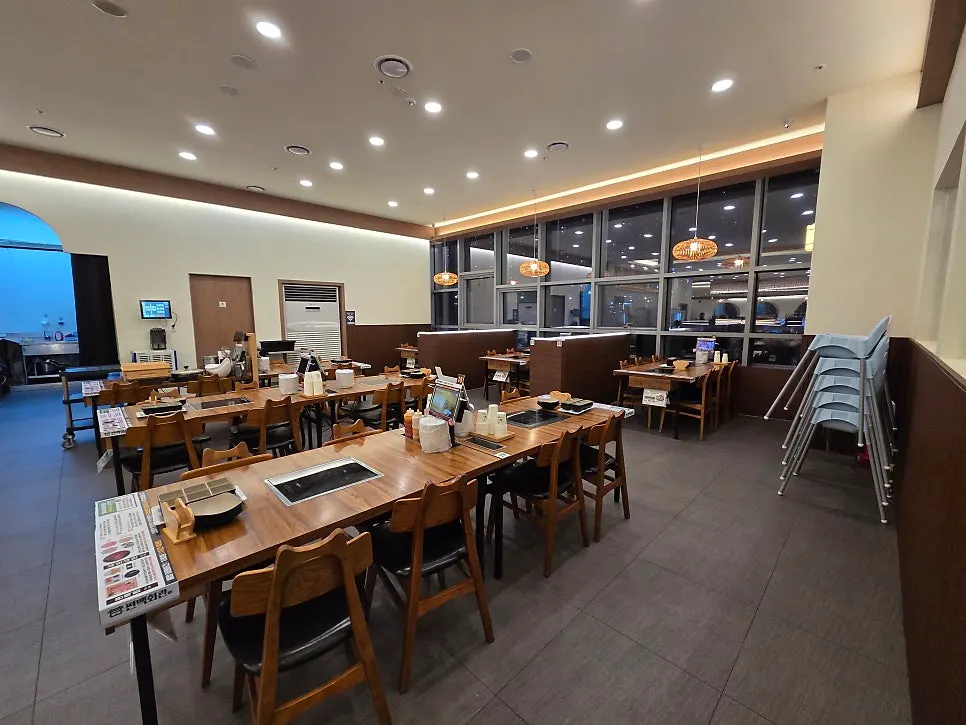 ピョンベク会館トンタン店のホール席全景