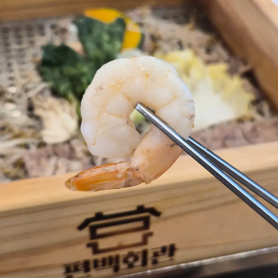 ヒノキ蒸しとしゃぶしゃぶ食べ放題コースを終えた食卓