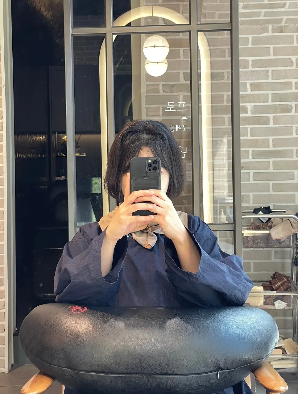 Hair shape right after the cut alone