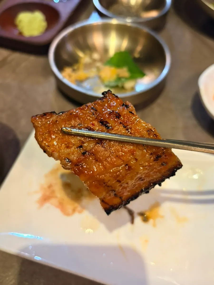 Straw-fire-scented gochujang pork belly