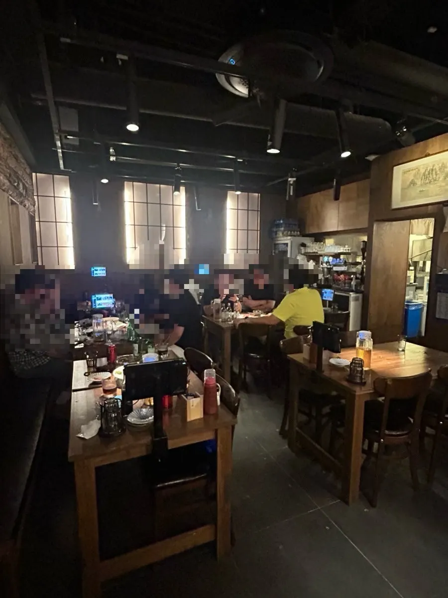 수산장 동탄점 내부 테이블 좌석
