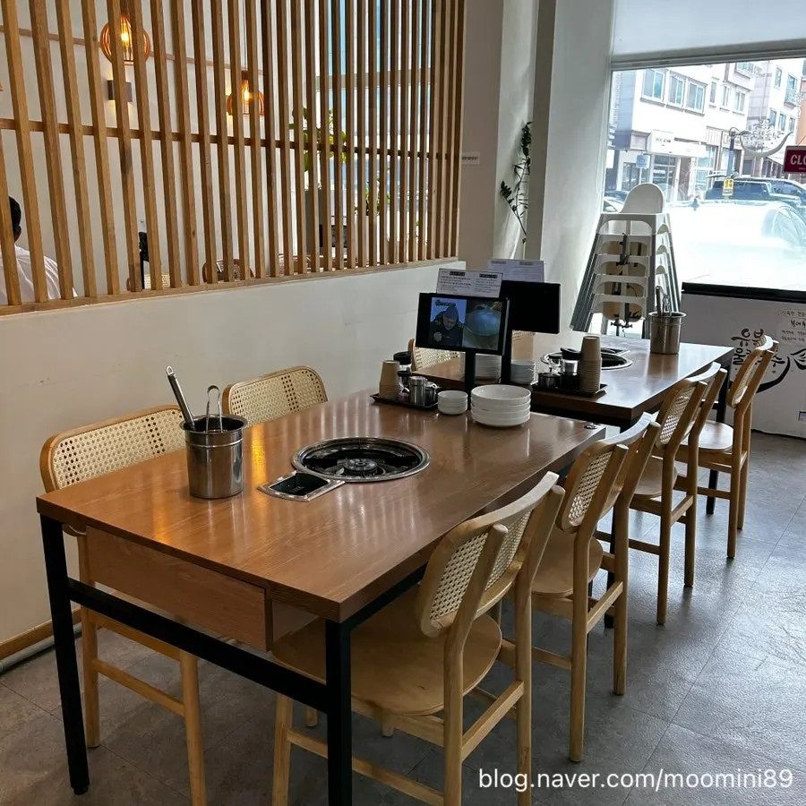 유복해물칼국수 동탄직영점 외관과 입구