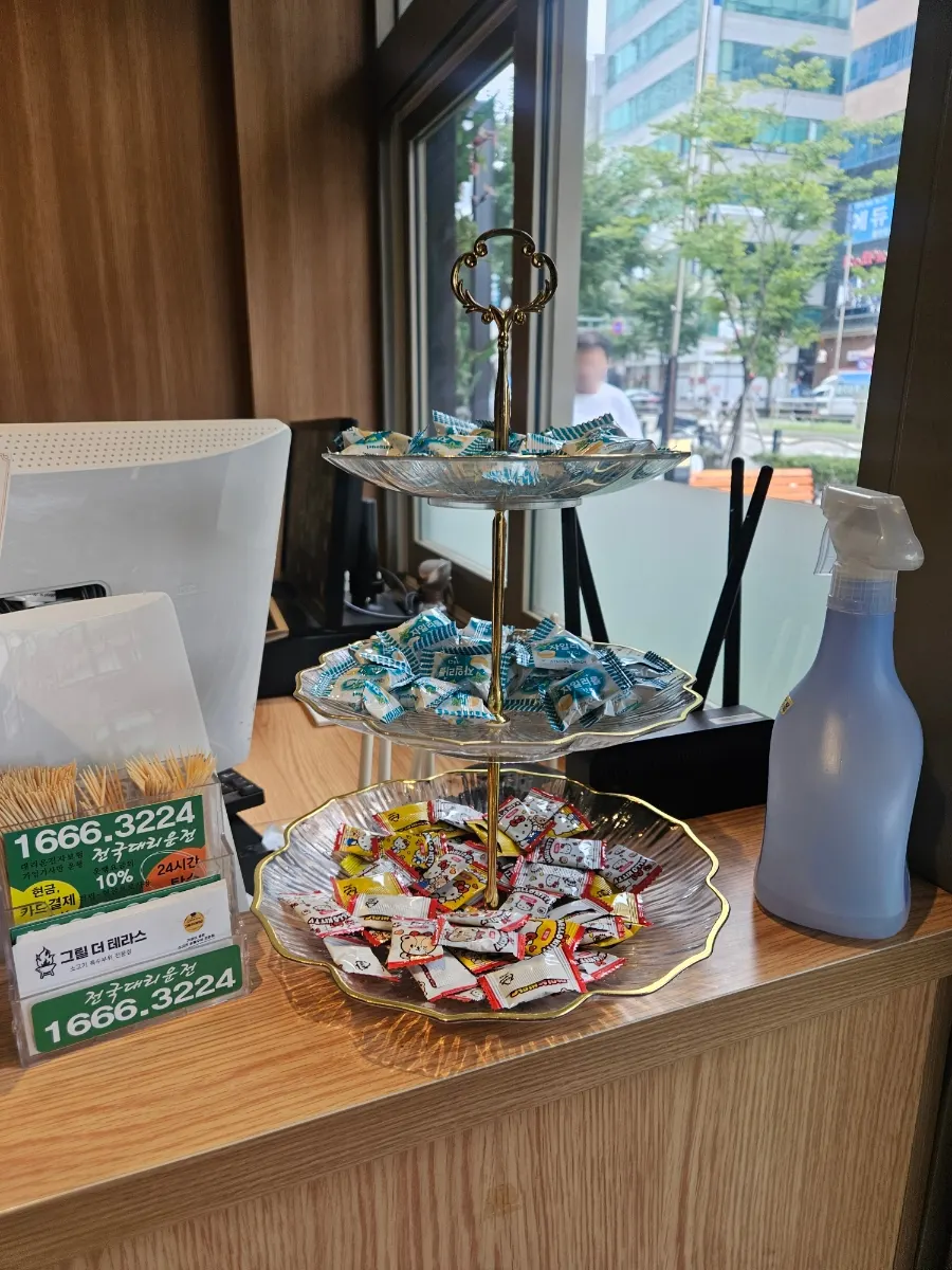 Toothpicks, deodorizer, and candy placed at the register