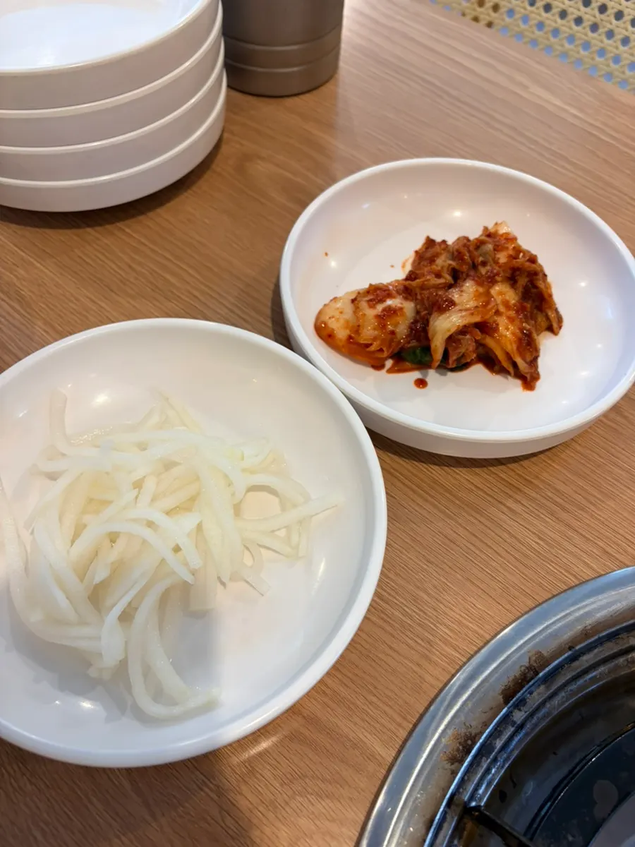 Clean-looking kitchen at Yubok Haemul Kalguksu