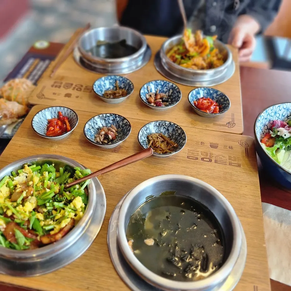 Pot rice table set with minari octopus and minari pork jowl