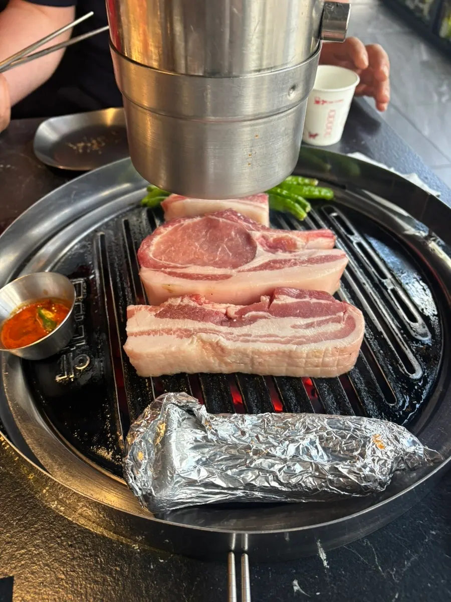 서비스로 나온 김치찌개