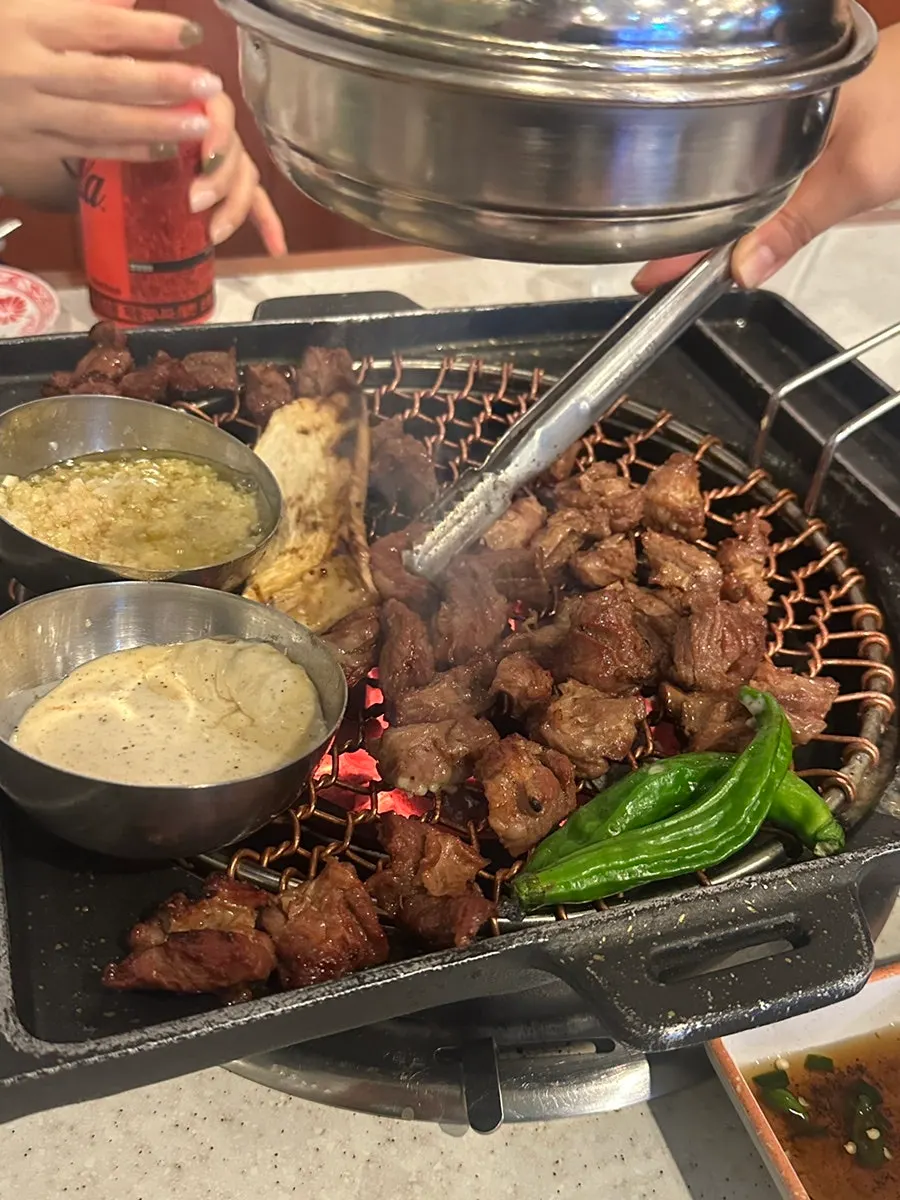 서귀포 천지로 아랑조을거리 쪽 돈사향 입구