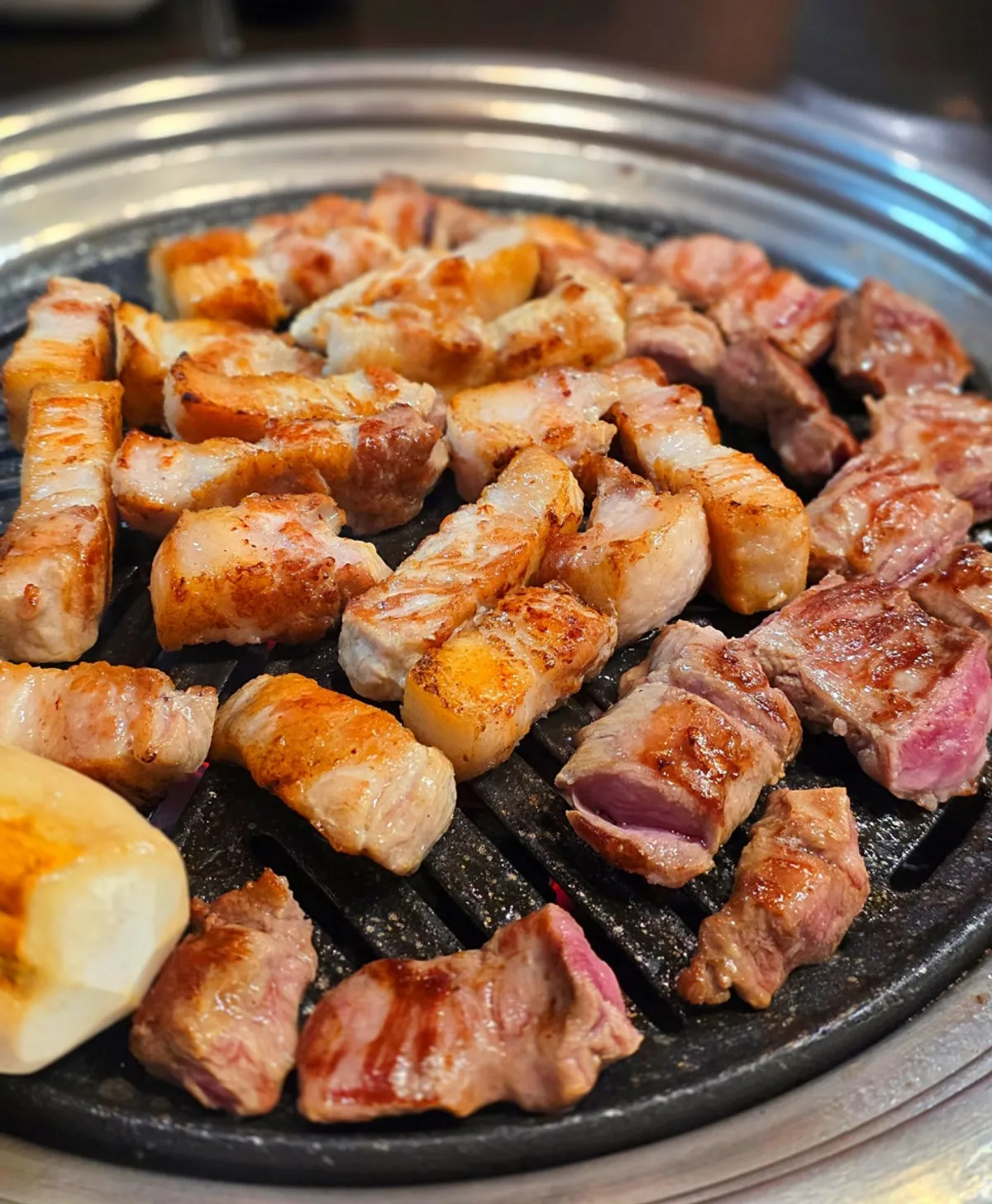 Foto utama Donstar Charcoal Grill di Jayang-dong