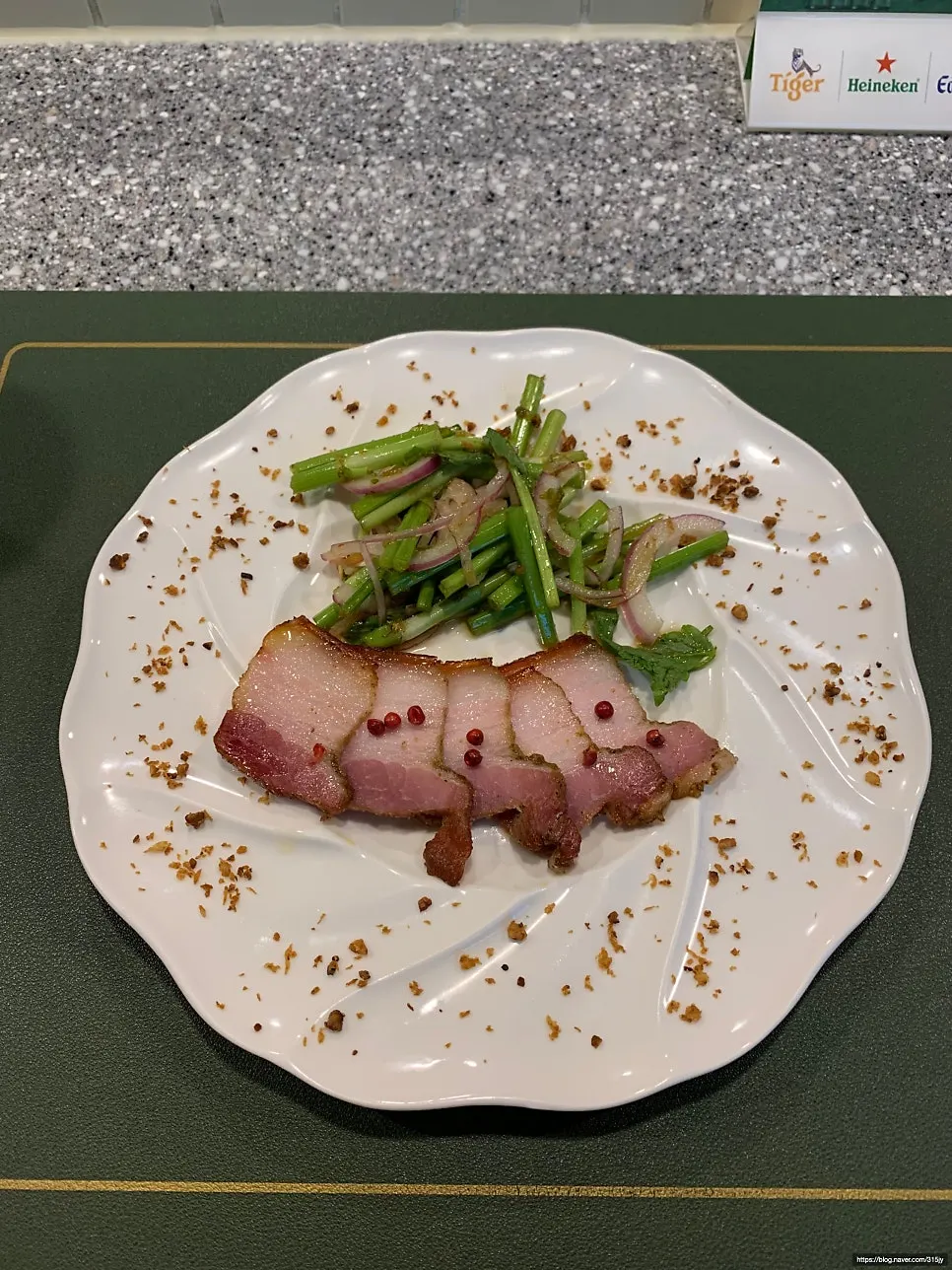 Gabisal dish inspired by Peking duck