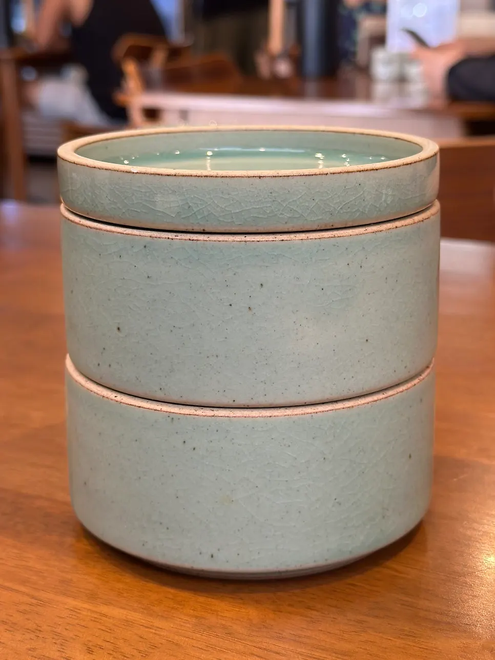 Doonjeong side dishes served in ceramic bowls