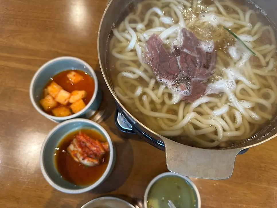 Hanwoo jeongol finished off with udon noodles