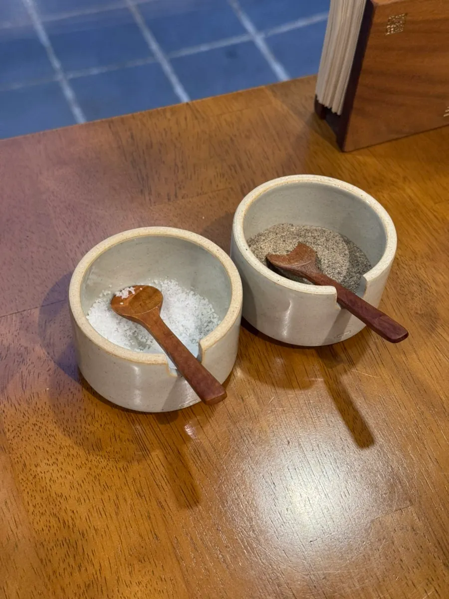음식에 집중하기 좋은 도온정 홍대직영점 상차림