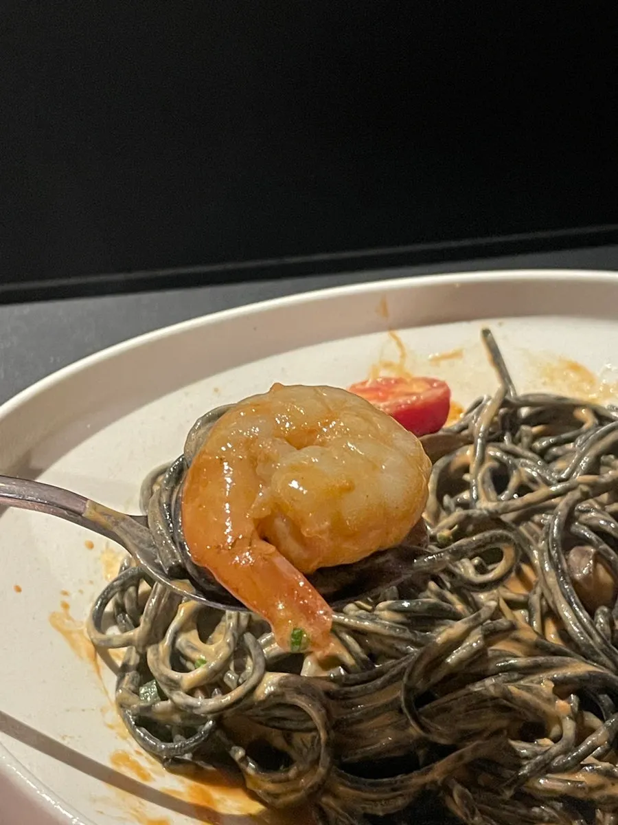 돕한 비스크 로제파스타 클로즈업