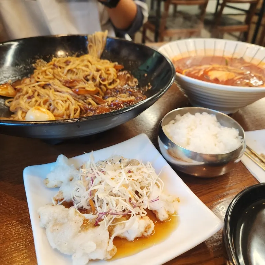 도서관뒷집 1인세트 상차림