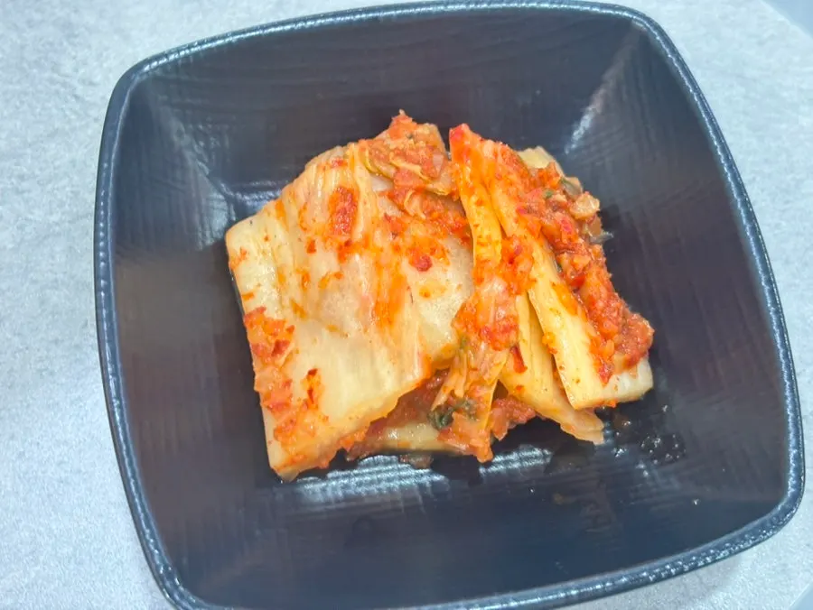 킹크랩 식사 후 곁들인 라면 한 그릇