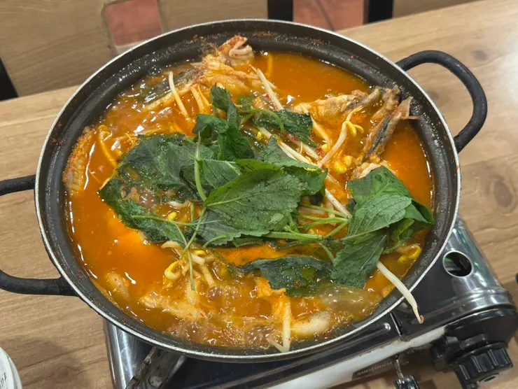 푸짐한 도원수산 한 상