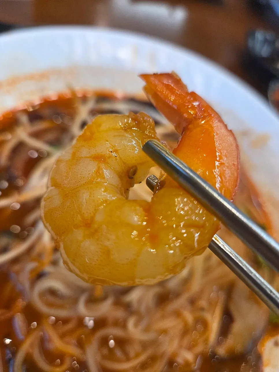 조개와 고기가 들어간 짬뽕 국물