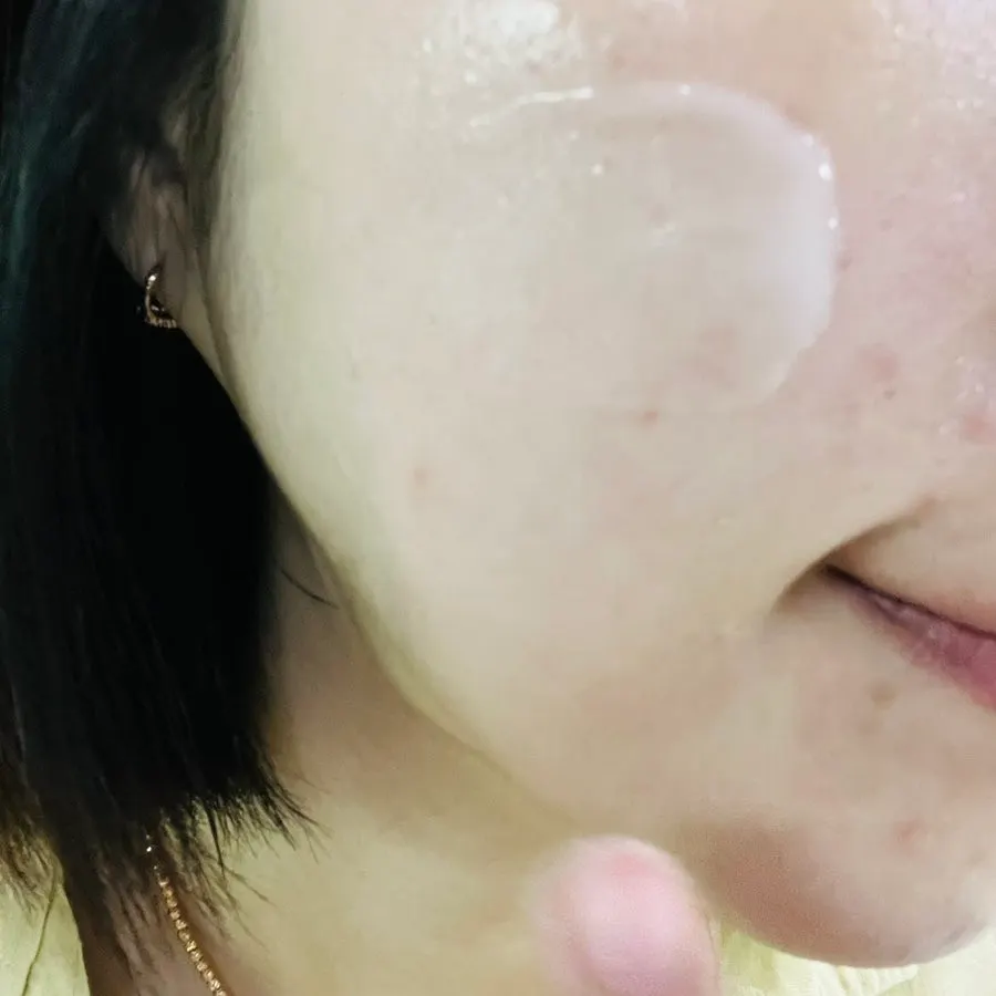Moisturizing cream for morning and nighttime use