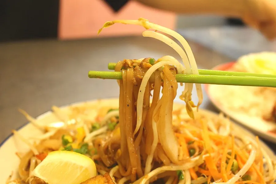 Pad thai with fresh bean sprouts, shrimp, and tofu